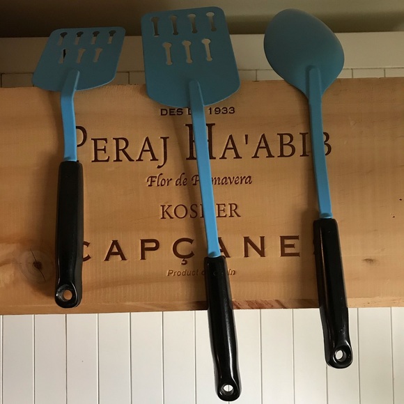 Vintage EKCO Enameled Stainless Steel Spatula Set - Picture 2 of 3